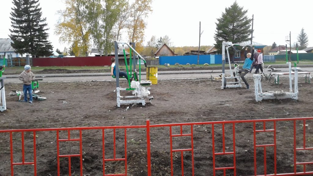 Строительство детской площадки